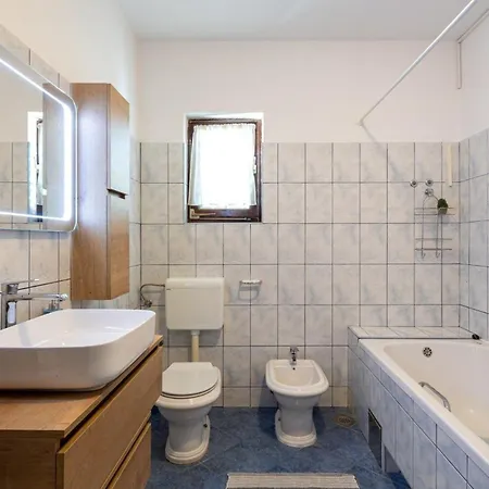 Ferienhaus Mit Privatpool Fur 8 Personen Ca 146 Qm In Bilice, Dalmatien Norddalmatien Holiday home *