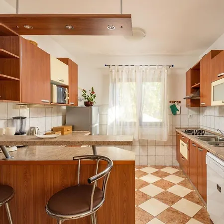 Ferienhaus Mit Privatpool Fur 8 Personen Ca 146 Qm In Bilice, Dalmatien Norddalmatien * Bilice