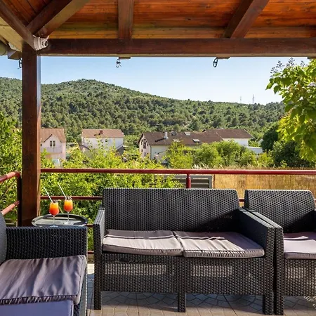 Ferienhaus Mit Privatpool Fur 8 Personen Ca 146 Qm In Bilice, Dalmatien Norddalmatien * Bilice